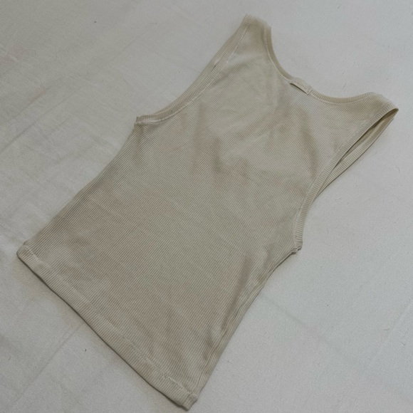 SKIMS Cotton Rib Tank in Bone - Picture 5 of 6